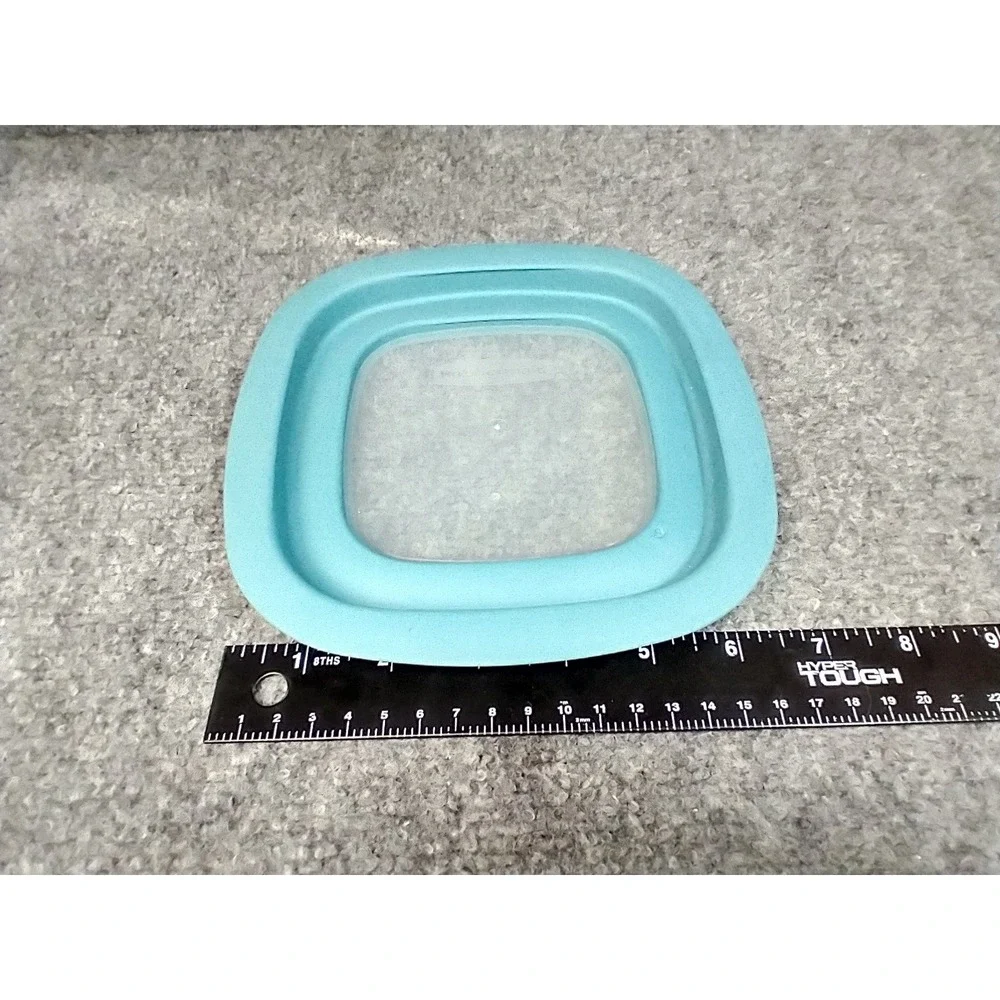 Rubbermaid Premier Lids Replacement Teal Blue Square Lid 10M3M4 4B 5 Inch